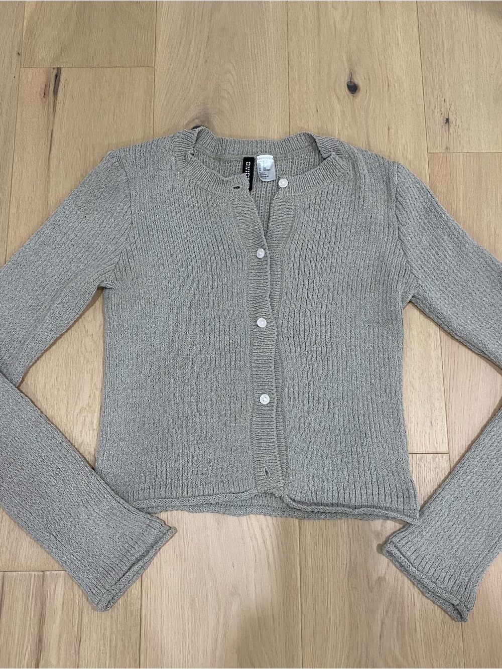 H&M | Lightweight Green Mesh Knit Cardigan 💛